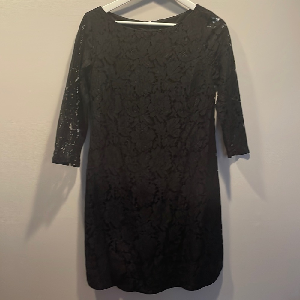 Vince Camuto size 8 black lace dress